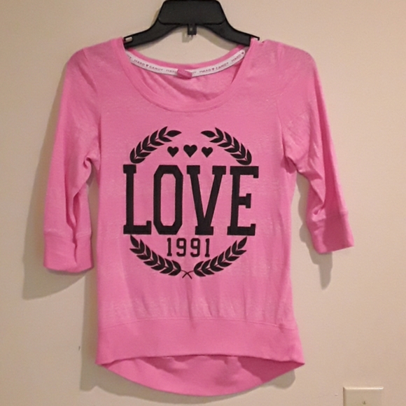 Hard Candy Tops - 💕LOVE pink lightweight/soft T-shirt w/LOVE" in t